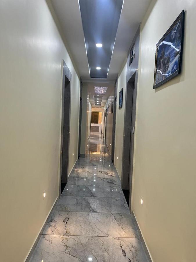Hotel Sunrise Vadodara Dış mekan fotoğraf
