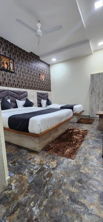 Hotel Sunrise Vadodara Dış mekan fotoğraf